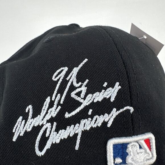 New Era 59FIFTY Black Boston Red Sox World Champions 9085 Fitted Hat Size 7 - Picture 9 of 12
